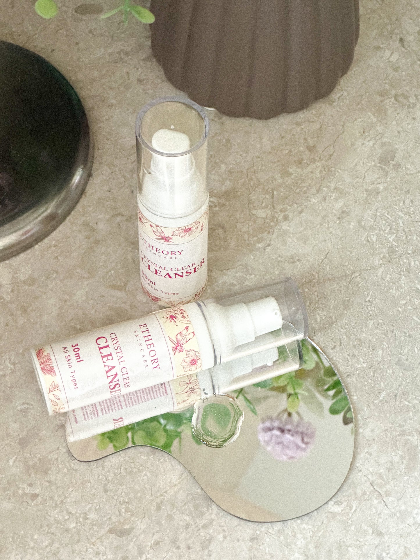 2-in-1 Crystal Clear Cleanser